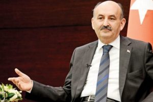 Bakan M&uuml;ezzinoğlu'ndan muhalefete tepki