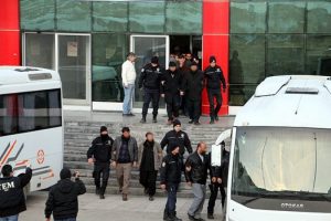 Van merkezli operasyonda 9 tutuklama
