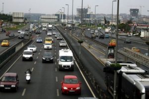 İstanbul'da trafiğe yeni &ccedil;&ouml;z&uuml;m form&uuml;l&uuml;