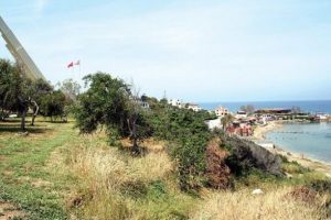 Altınbaş, Kıbrıs'ın &ccedil;ıkarma plajını aldı