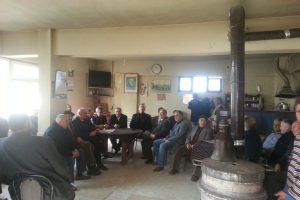 MHP Cuma namazını Yenik&ouml;y'de kıldı