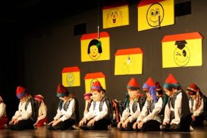 &Ouml;ğrenciler sanatsal yeteneklerini sergiledi