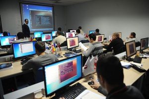 NATO'ya "hackerlara m&uuml;dahale ekibi" yetiştiriliyor