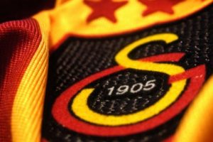 Mancini'nin yardımcısı bombayı patlattı