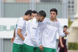 Bursaspor'da Caja g&ouml;z kamaştırdı!
