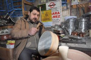 El emeği adım adım yok oluyor