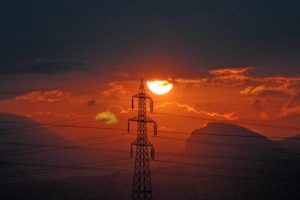 Enflasyonu elektrik &ccedil;arptı