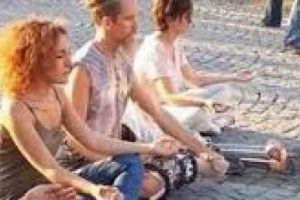 Yogaya başlamak i&ccedil;in 7 sağlıklı neden