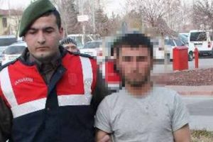 20 lira i&ccedil;in kuzenini &ouml;ld&uuml;rd&uuml;