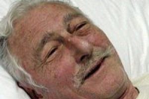 S&uuml;leyman Seba yoğun bakımda