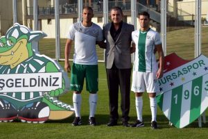 Bursaspor transferde hız kesmiyor