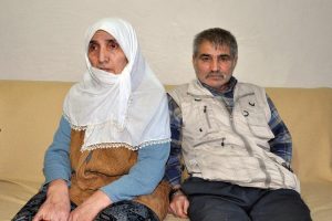 O aile kızlarına ve torunlarına kavuştu