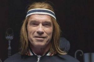Schwarzenegger tanınmaz halde