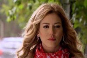 Sinem Kobal Londra'ya gitti
