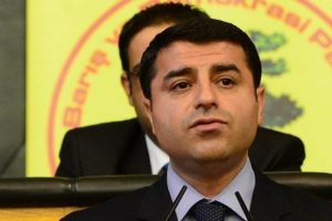 Demirtaş'tan &ouml;nemli a&ccedil;ıklamalar