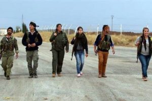 Suriye'de K&uuml;rtler '&ouml;zerklik' ilan etti