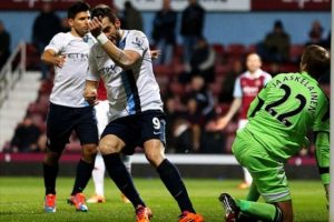 Manchester City rahat turladı:0-3