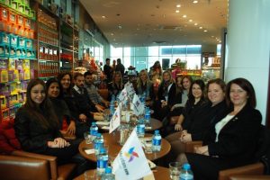 Nil&uuml;fer Lions Kul&uuml;b&uuml; ve Yardım G&ouml;n&uuml;ll&uuml;leri bir araya geldi...