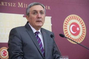 Merkez'e bir eleştiri de MHP'den