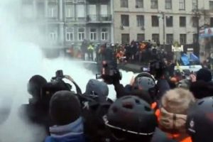 Kiev'de televizyon st&uuml;dyosu işgal edildi