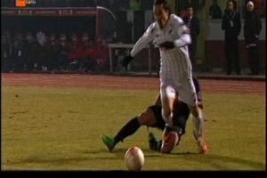 Bursaspor'dan Aydın Yılmaz'a ge&ccedil;miş olsun mesajı!