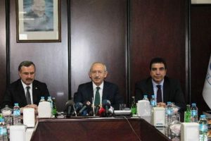 Esad'ı kınadı ama...
