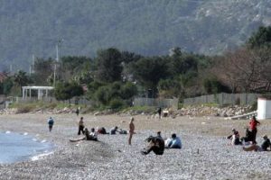 Doğuda kar esareti, g&uuml;neyde deniz keyfi
