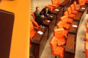 AK Parti'den istifa eden vekiller BBP yolunda
