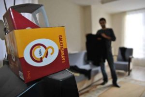 "Fanatik" hırsız &ccedil;ıldırttı