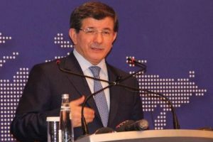 Davutoğlu'ndan d&uuml;nyaya &ccedil;ağrı