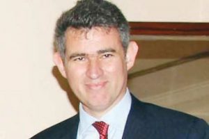 Ne paralel, ne siyaset tarafsız yargı