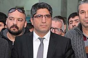 AK Parti'de s&uuml;rpriz istifa!