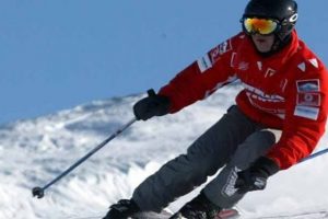 Schumacher'de belirsizlik s&uuml;r&uuml;yor