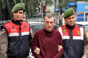 Babasını namus i&ccedil;in vurmuş