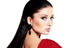 Nurgül Yeşilçay 'ev'lendi