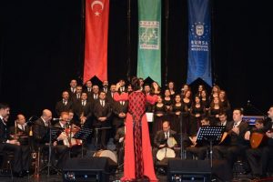 Nida Ateş, mest etti