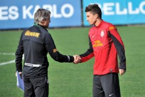 Alex numara forma giyecek?