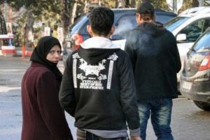 Suriye'den ka&ccedil;an kız 13 yaşında doğum yaptı