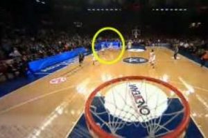 Anadolu Efes'ten son saniye mucizesi