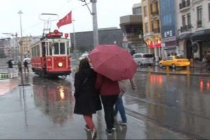 İstanbul yağmura kavuştu