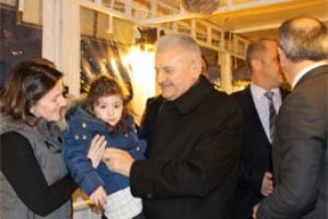 Yıldırım se&ccedil;im şarkısıyla mesaj verdi