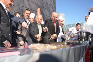 MHP'den tatlı start