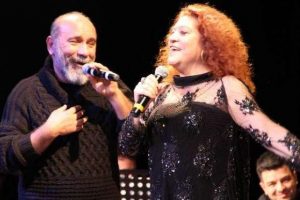 B&uuml;lent Ersoy'un kulaklarını &ccedil;ınlattı