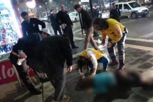 6'ncı kattan d&uuml;ş&uuml;p &ouml;ld&uuml;!