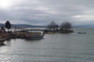 Beyşehir G&ouml;l&uuml;'nden su alımına tepki