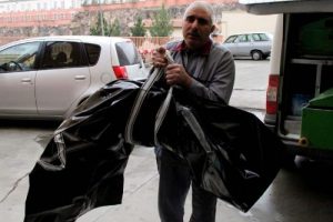 Kayıp kızın cesedi &ccedil;uval i&ccedil;inde bulundu