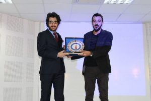 Geleceğin bilim adamları 'inovasyonu' &ouml;ğreniyor