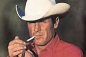 Marlboro adam sigaradan &ouml;ld&uuml;!