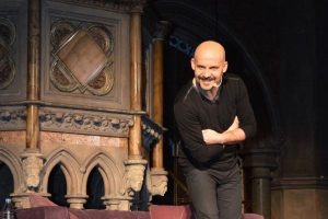 Kilise'de stand up