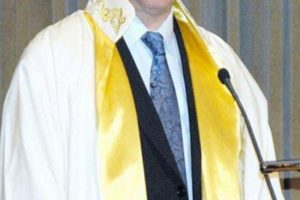 İ&Uuml;'de 'sahte do&ccedil;ent' skandalı